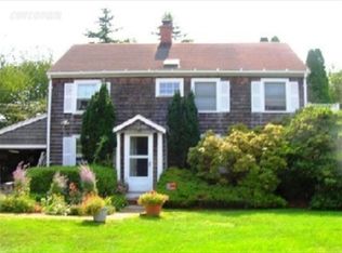 137 Narod Blvd, Water Mill, NY 11976