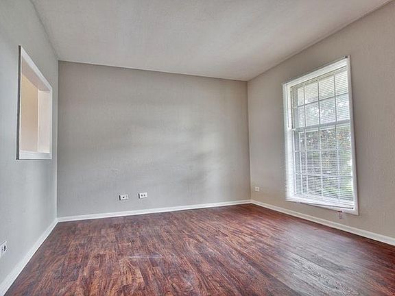 3rd image of 1417 Tinnerella Ave