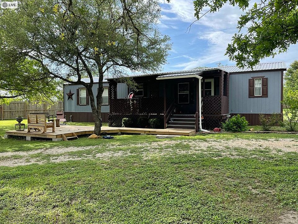 2nd image of 224 Stephanie Ln