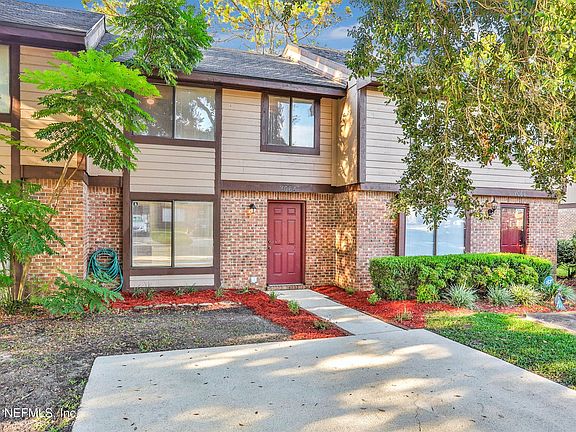2nd image of 7064 Prestwick Cir S #4B