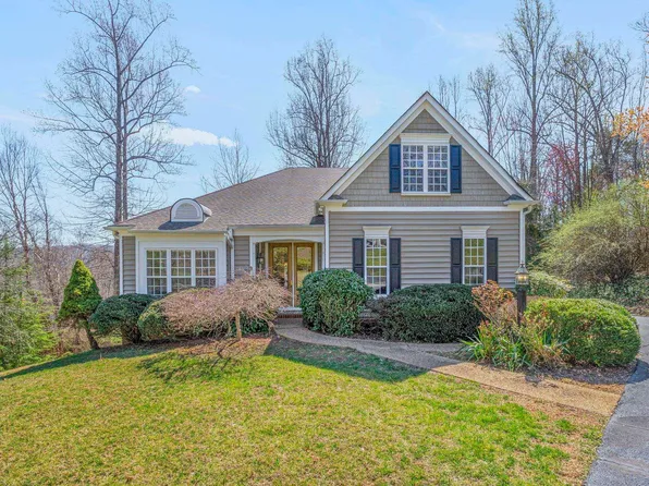 1347 Singleton Ln, Charlottesville, VA 22903