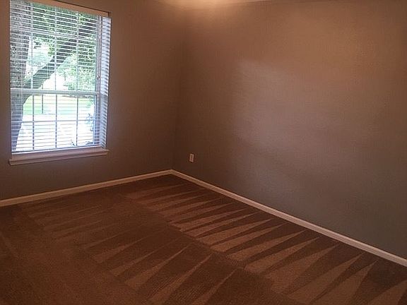 4th image of 785 Oakleaf Plantation Pkwy Unit 424