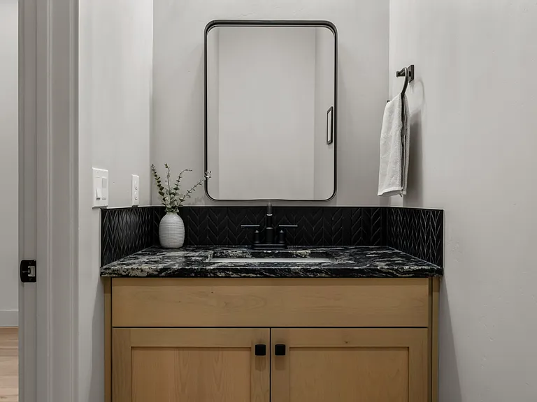 1293 W Capstone Dr — Photo 19