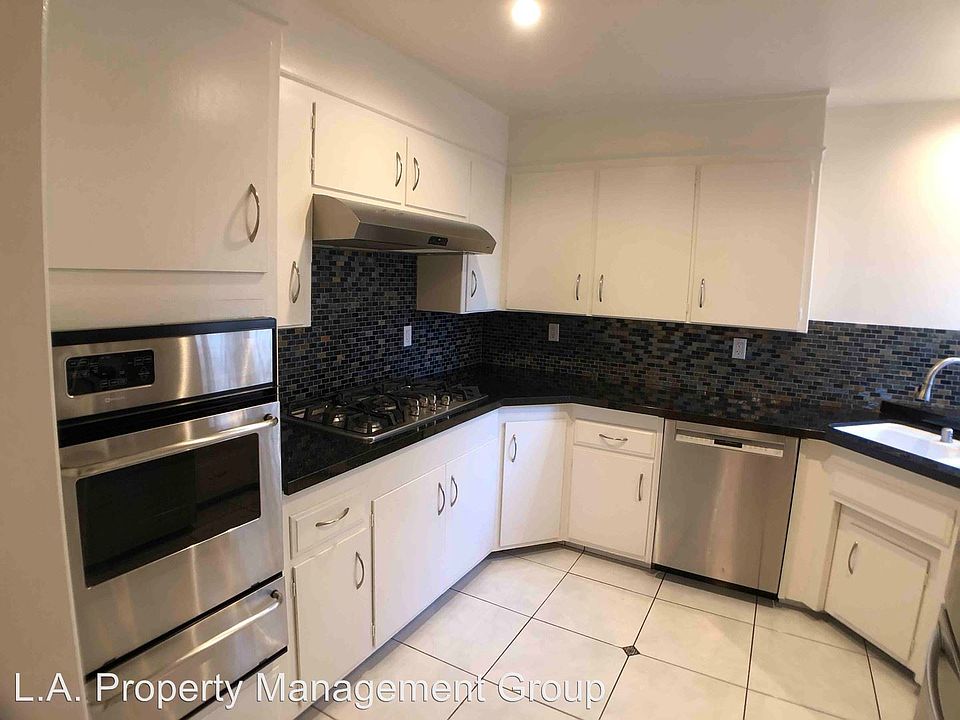 1st image of 8130 Norton Ave APT 2