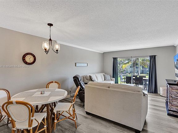 4th image of 4806 NW 36th St APT 505