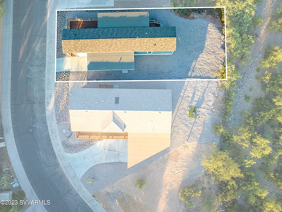 2nd image of 415 Boulder Lane