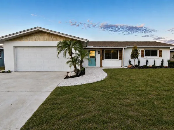 2902 23RD AVENUE W, BRADENTON, FL 34205