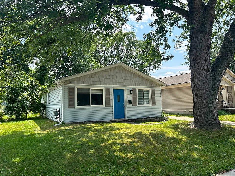 87 W Barrett Ave