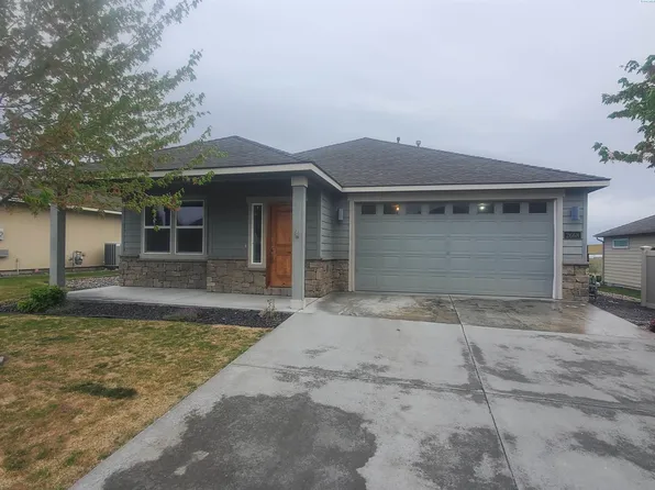 2668 Sandpiper Loop, Richland, WA 99354