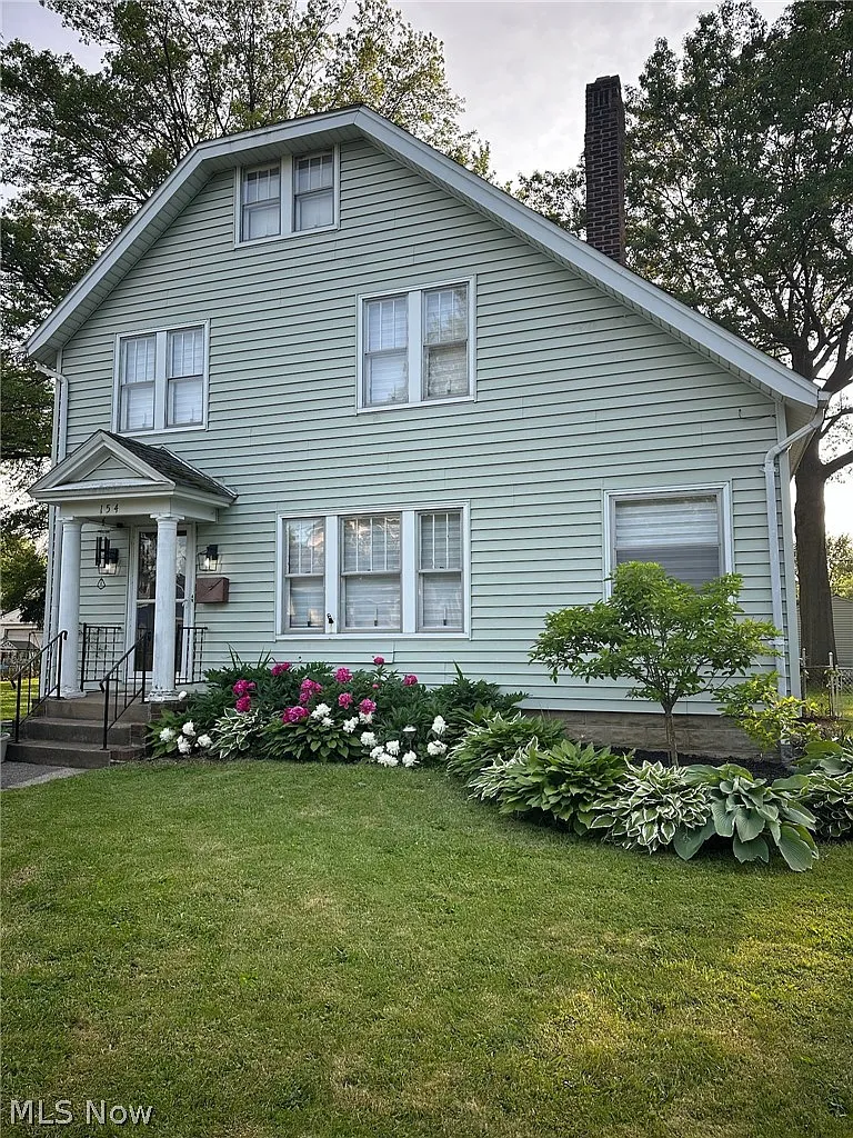 154 Bellfield Ave photo 1