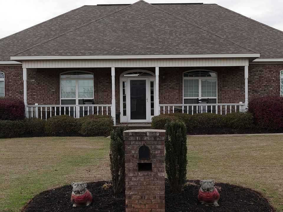 1st image of 200 Loudon Hill Dr