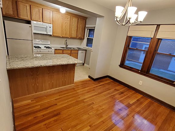 2nd image of 1646 King Ave #1646