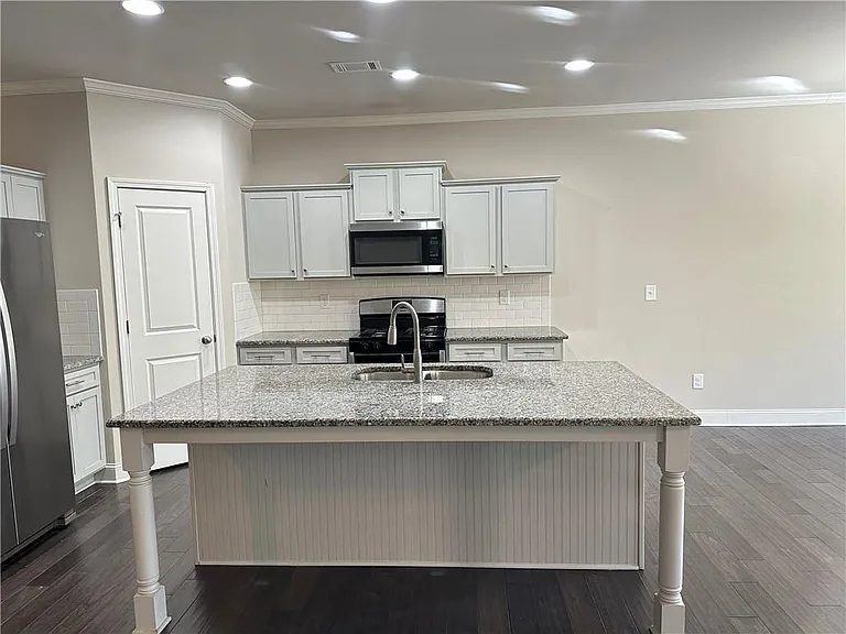 2045 Wheylon Dr — Photo 4