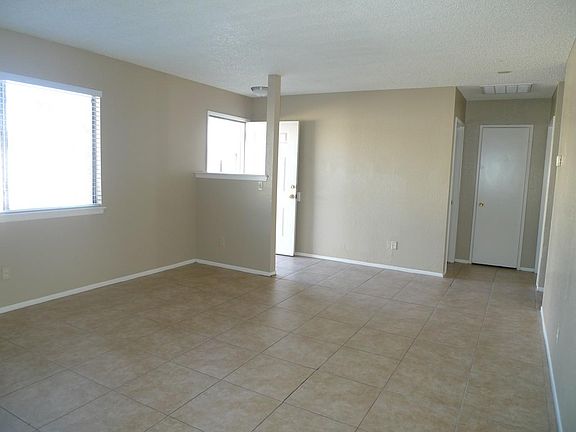 4th image of 16252 Orick Ave APT 5