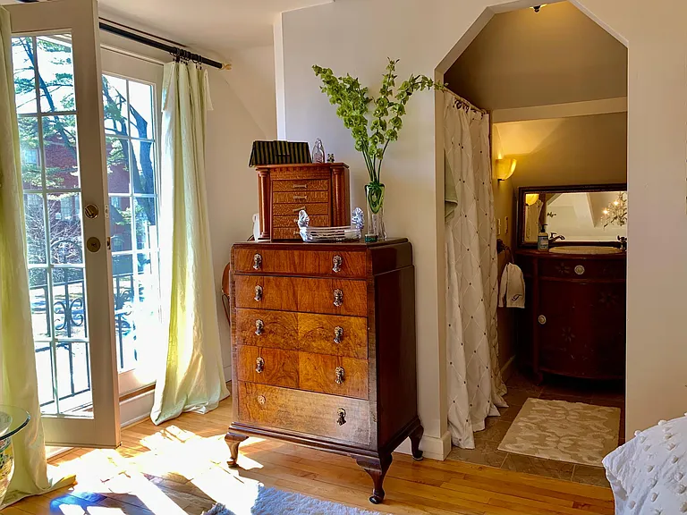 French doors, wonderful light and airflow.