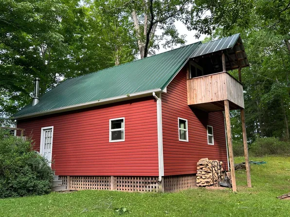 832 Palla Fair Rd, Ronceverte, WV 24970