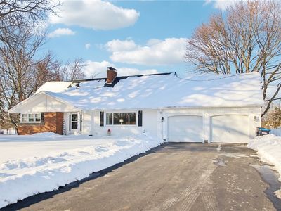 1658 Schlegel Rd, Webster, NY, 14580
