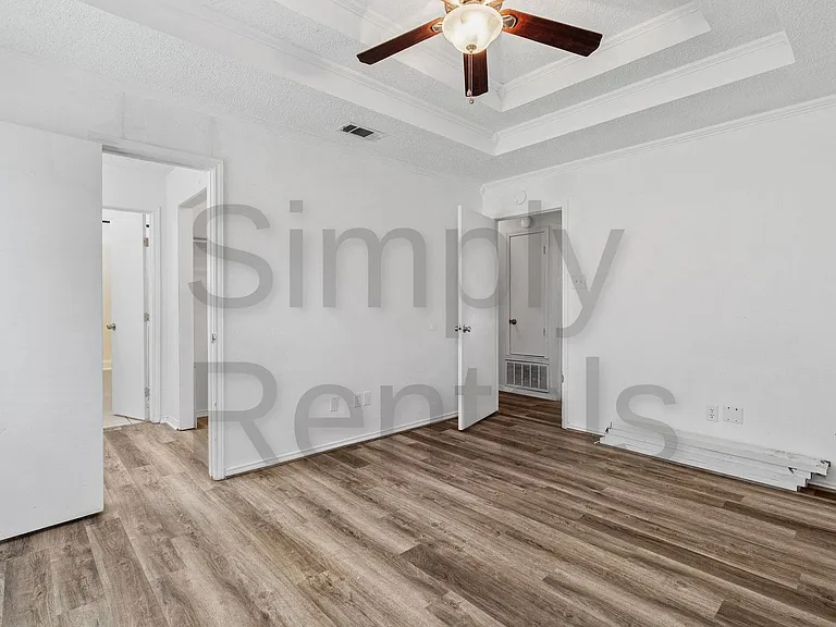 2504 Paul St — Photo 26