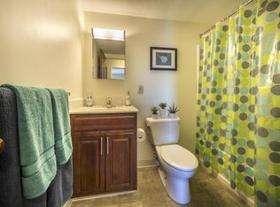 780 Riverglade Dr APT D, Amherst, MA 01002