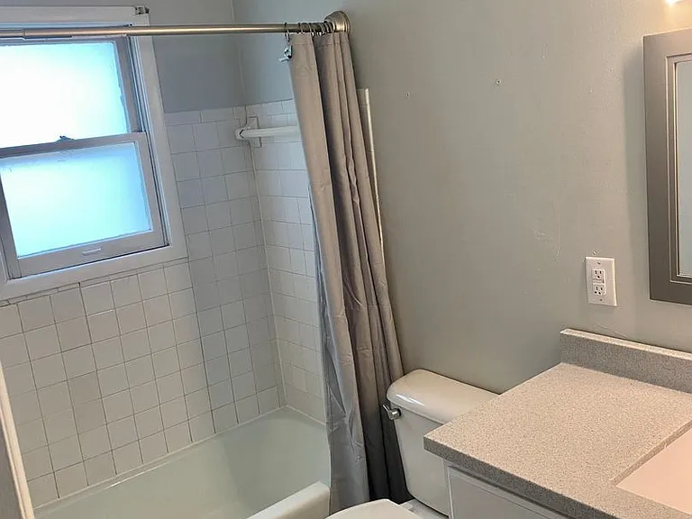 55 W Starr Ave — Photo 22
