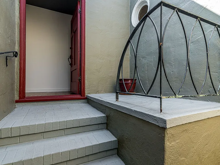 919 Teresita Blvd — Photo 3