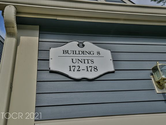 2nd image of 177 Surrey Ct