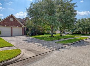 14722 Raven Hollow Ln, Humble, TX 77396