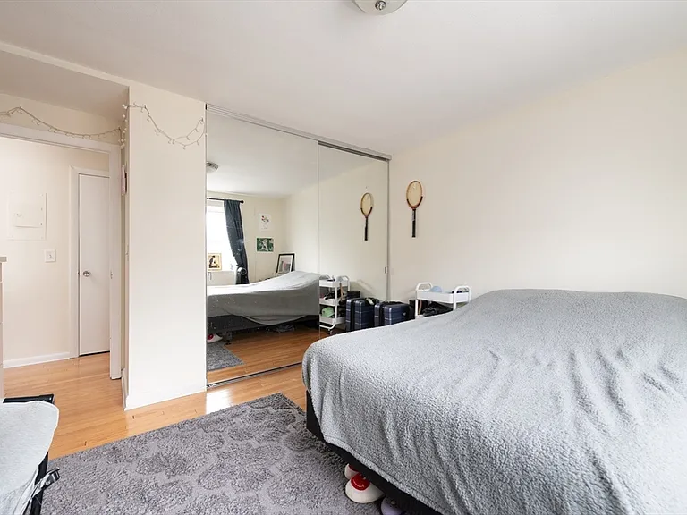 269 Harvard St #19 — Photo 8