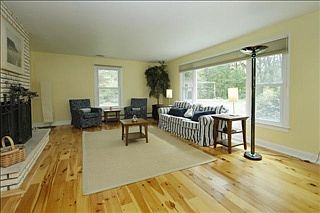3rd image of 77163 Marwood Dr