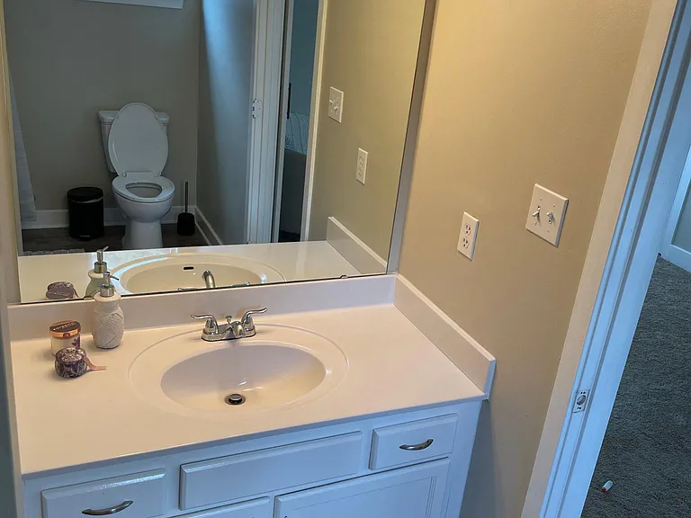 2073 Atherton Heights Ln — Photo 12