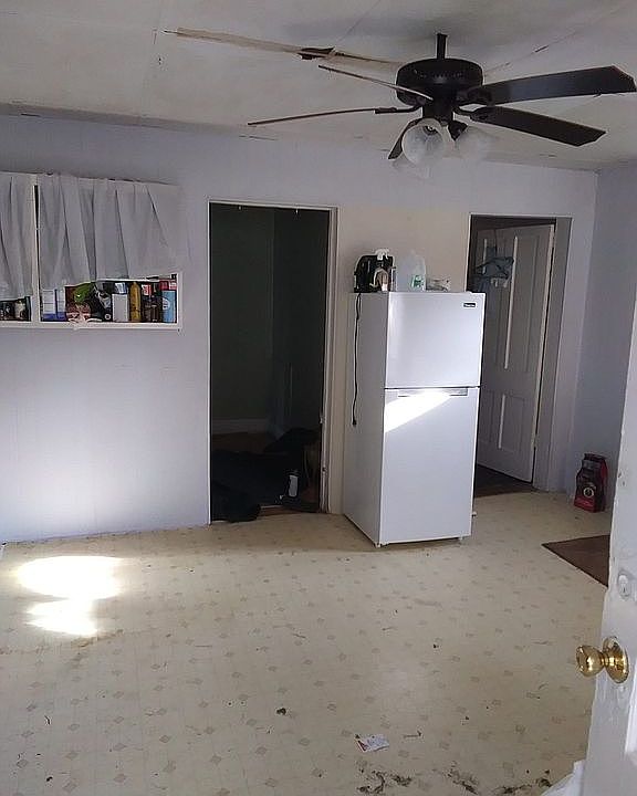 101 Birch St, Palmyra, IL 62674 Zillow