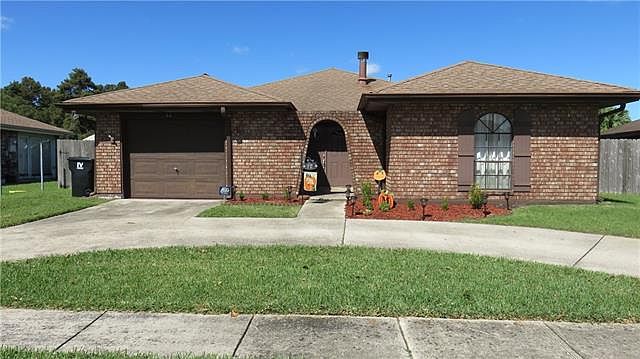 1st image of 12 Darbonne Ct