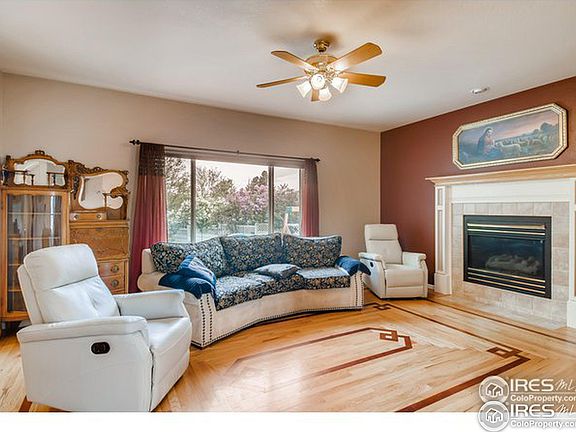 2nd image of 301 Teal Ct