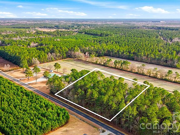 2nd image of 252 Long Corner Rd