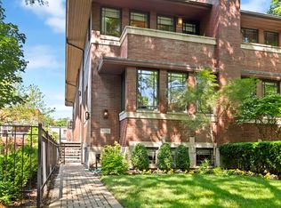 4226 N Greenview Ave, Chicago, IL 60613