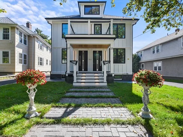 27 Payson Rd #27, Belmont, MA 02478