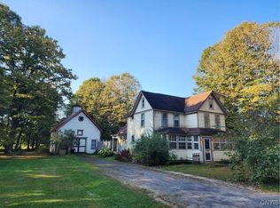 7082 Main St, Hinckley, NY 13352