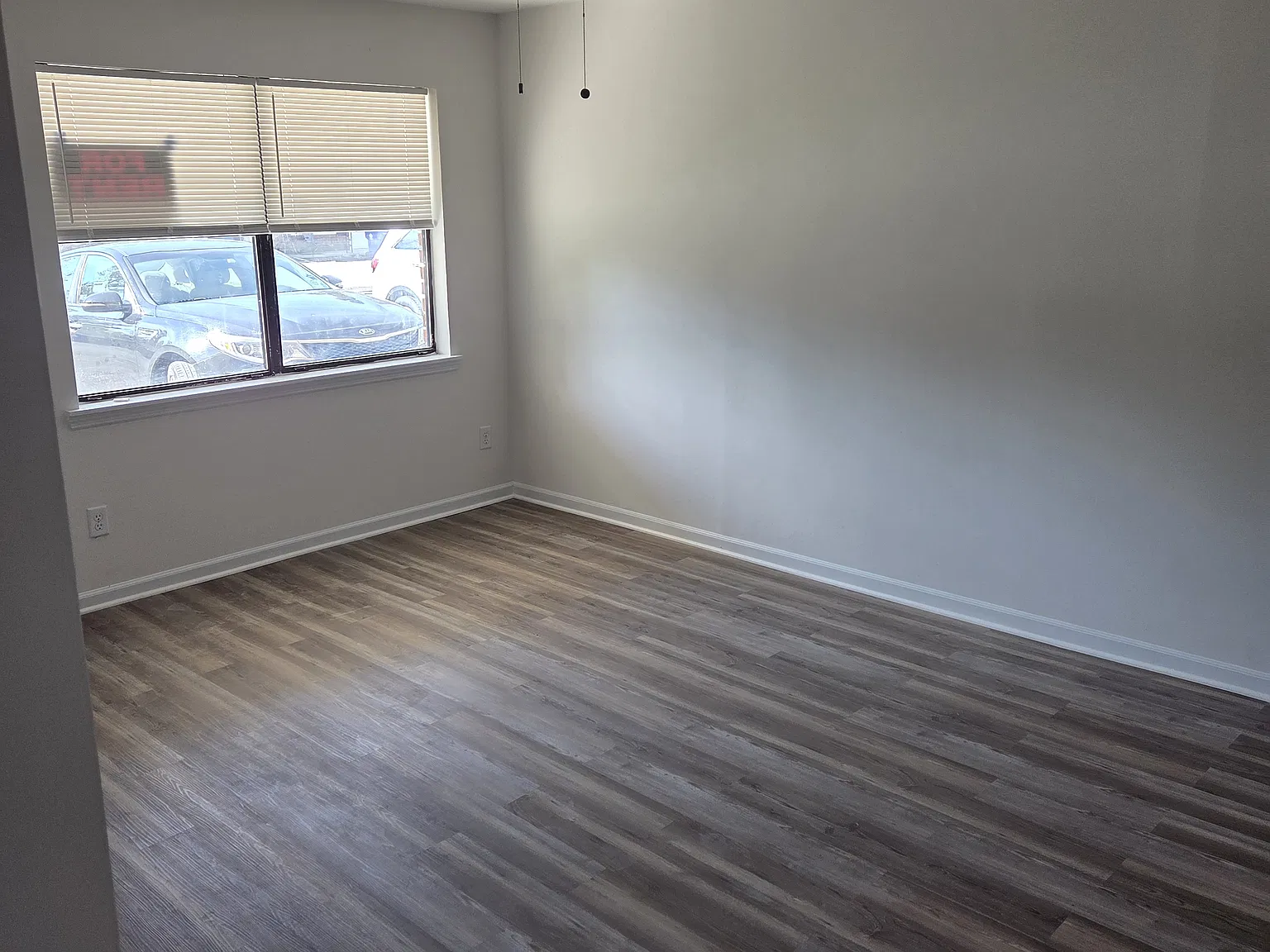 2 bed, 800 sqft, $900 — Photo 1