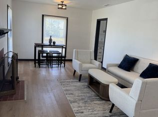 9829 S 7th Ave, Inglewood, CA 90305