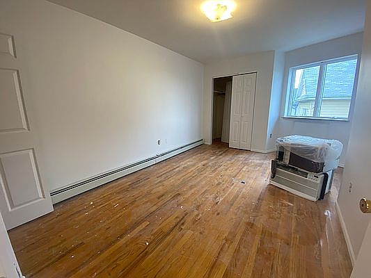4th image of 52-06 72nd St #2