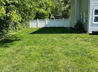 3 Karen Pl, Edison, NJ 08817