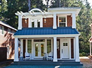 9779 Section Line St, Rockaway Beach, OR 97136