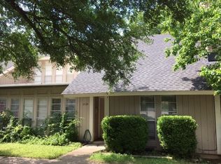 2413 La Casa Dr #B, Austin, TX 78704