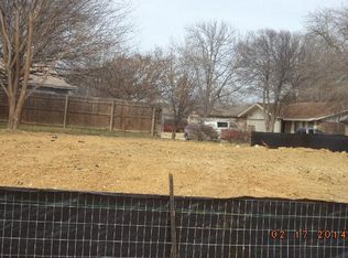 1211 Royal Hill Ln, Arlington, TX 76014