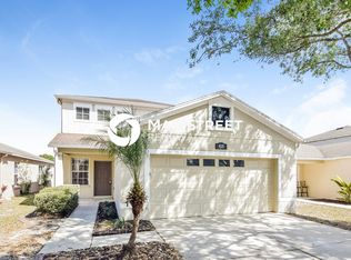 423 Maple Pointe Dr, Seffner, FL 33584