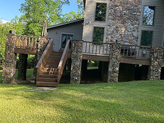 4th image of 257 Northwood Dr