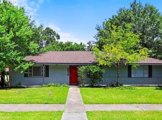 8510 Western Dr, Houston, TX 77055