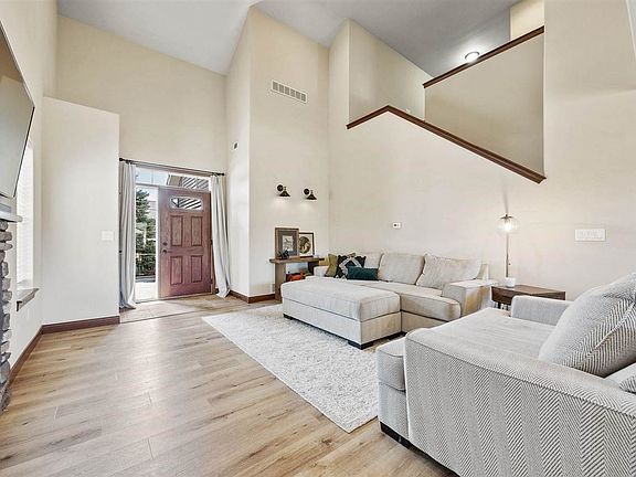 4th image of 1337 Copper Mountain Dr