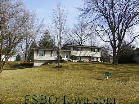 4 Greenview Dr
