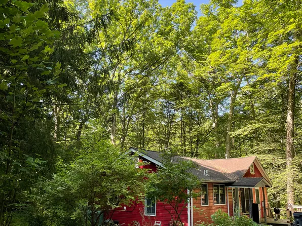 (undisclosed Address), Hackettstown, NJ 07840